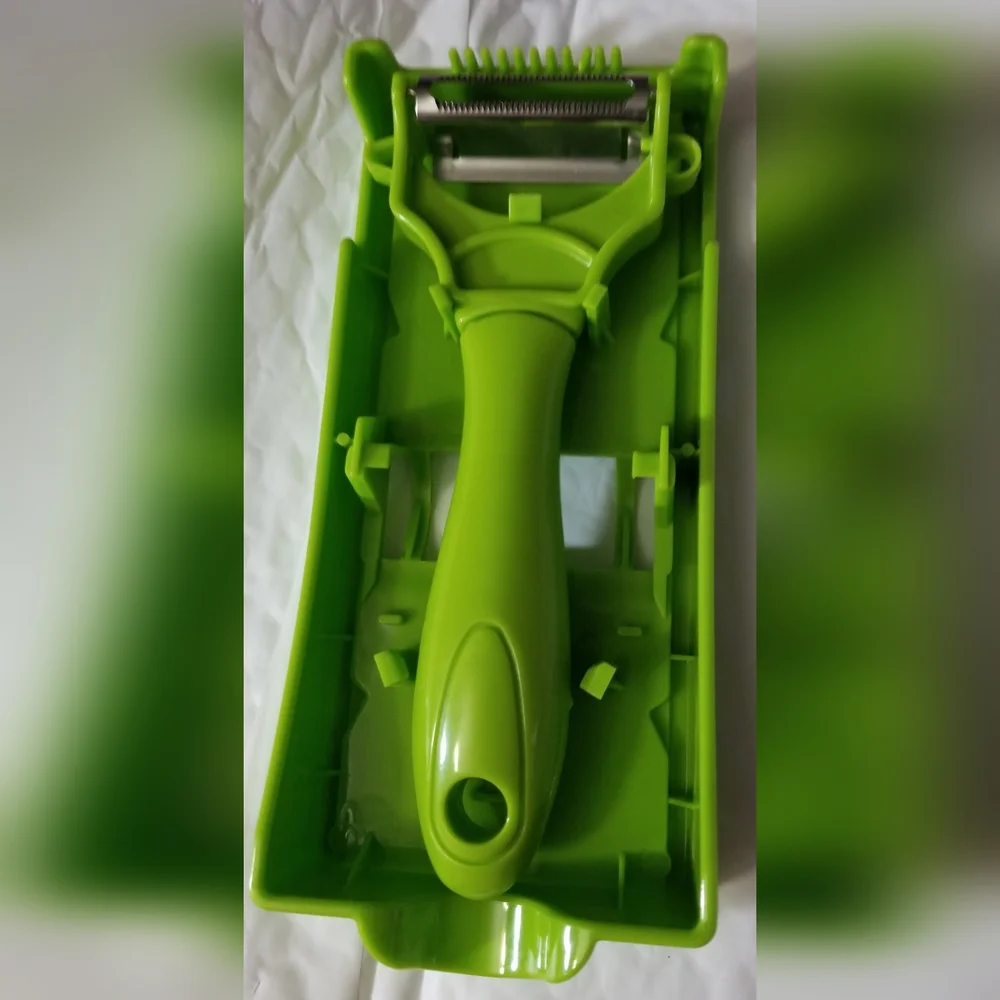 Vegetable Chopper & Peeler Set